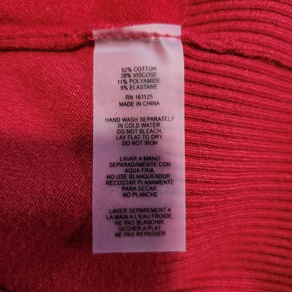 NEW Basic Milano Turtleneck Red Sweater Size S - Picture 6 of 8